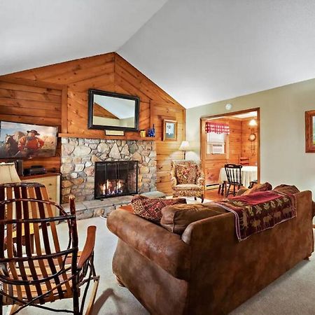 Classic Log Cabin With Fireplace On Quiet River Blowing Rock Exteriör bild